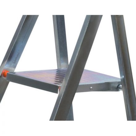 Стремянка стальная, 4 ступени, вес 6,7 кг СПб