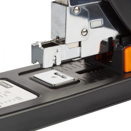 Степлер мощный Attache Selection до 100 листов черный Степлер мощный Attache Selection до 100 листов черный