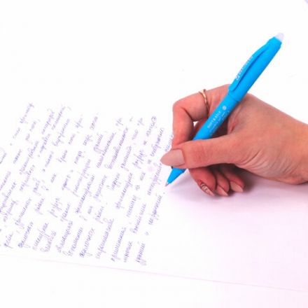 Ручка стираемая гелевая с грипом BRAUBERG "SOFT&SILK FRUITY", СИНЯЯ, корпус ассорти, узел 0,7 мм, 143254