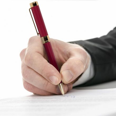 Ручка подарочная шариковая GALANT "Rossi", корпус красный, детали золото, узел 0,7 мм, линия письма 0,5 мм, синяя, 144172 Ручка подарочная шариковая GALANT "Rossi", корпус красный, детали золото, узел 0,7 мм, линия письма 0,5 мм, синяя, 144172