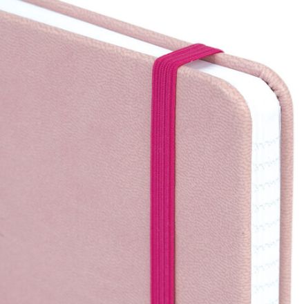 Блокнот А5 135x212 мм BRAUBERG "Edge", под кожу, резинка, держатель, 80 л., клетка, розовый, 117148