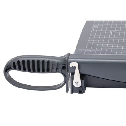 Резак сабельный BRAUBERG KATANA TSP-430, А4, на 30 л., длина реза 300 мм, пластиковое основание, 532983