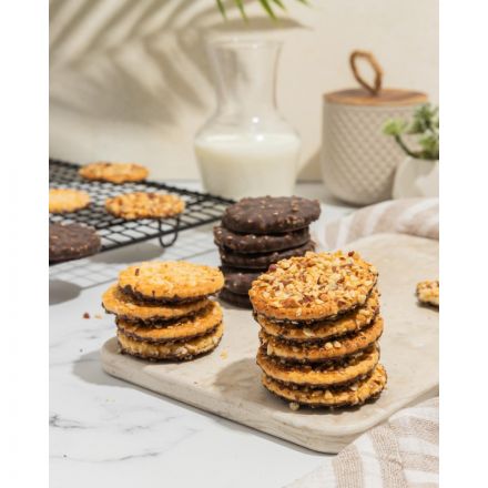 Печенье Деловой Стандарт сдобное Ассорти печенья с шоколадом, 370 г