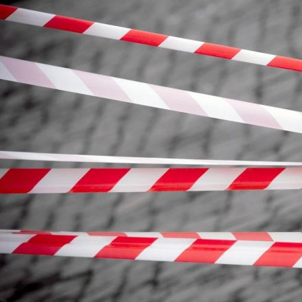 Лента сигнальная красная/белая 75 мм x 250 м