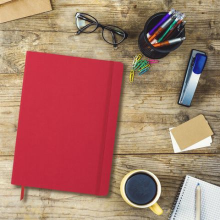 Блокнот БОЛЬШОЙ ФОРМАТ (180х250 мм) В5, BRAUBERG ULTRA, балакрон, 80 г/м2, 96 л., клетка, красный, 113062 Блокнот БОЛЬШОЙ ФОРМАТ (180х250 мм) В5, BRAUBERG ULTRA, балакрон, 80 г/м2, 96 л., клетка, красный, 113062