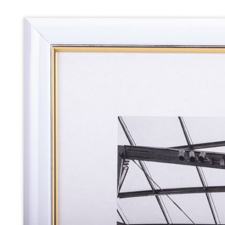 Рамка 21х30 см небьющаяся, багет 14,6 мм, пластик, BRAUBERG "Original Line", белая/золото, 391236