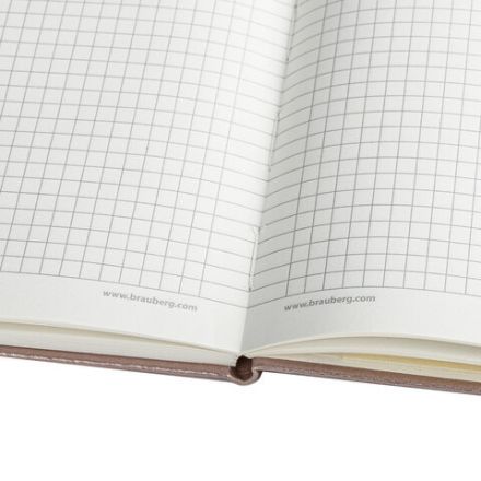 Блокнот А5 (148x218 мм), BRAUBERG "Metropolis Special", под кожу, 80 л., резинка, клетка, медный, 113334