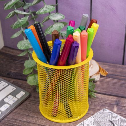 Фломастеры BRAUBERG "PREMIUM", 18 цветов, КОРПУС С ПЕЧАТЬЮ, вентилируемый колпачок, ПВХ-упаковка с европодвесом, 151943