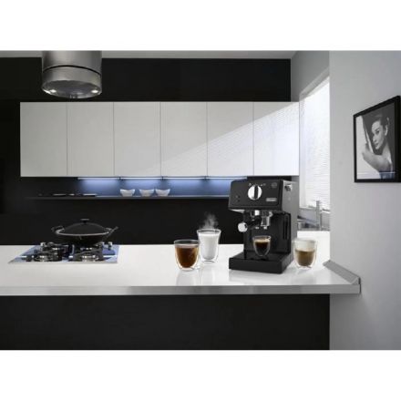 Кофеварка рожковая De'Longhi ECP31.21 Кофеварка рожковая De'Longhi ECP31.21